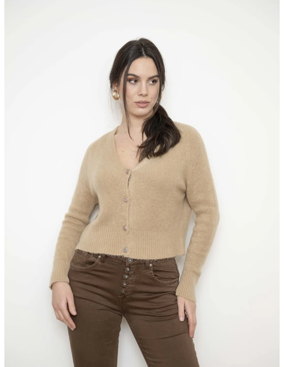 Cardigan Elenoire - Discover the Best Cardigans for Women at Affordable Prices. Shop Now!