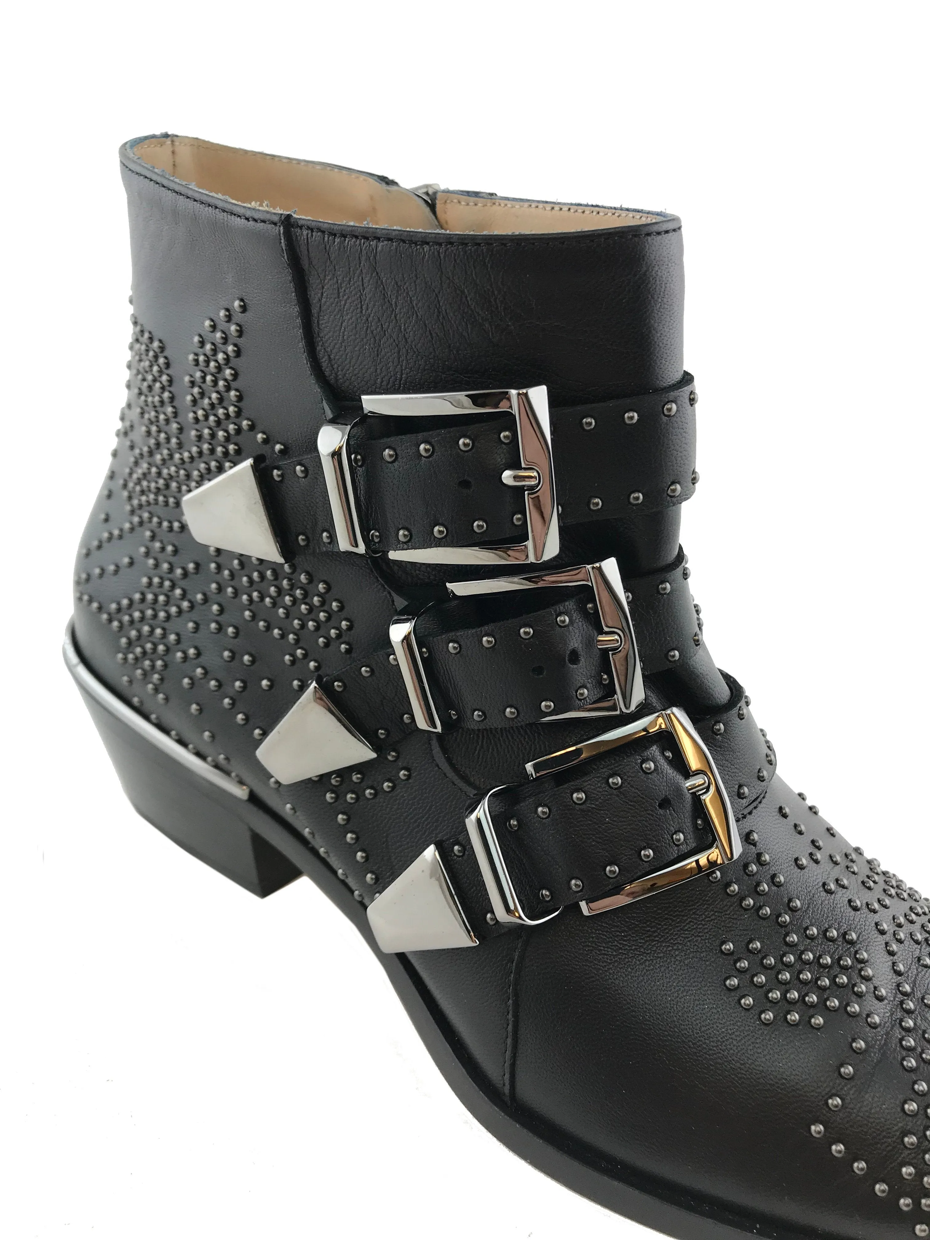 Chloe Suzanna Boot Size 6