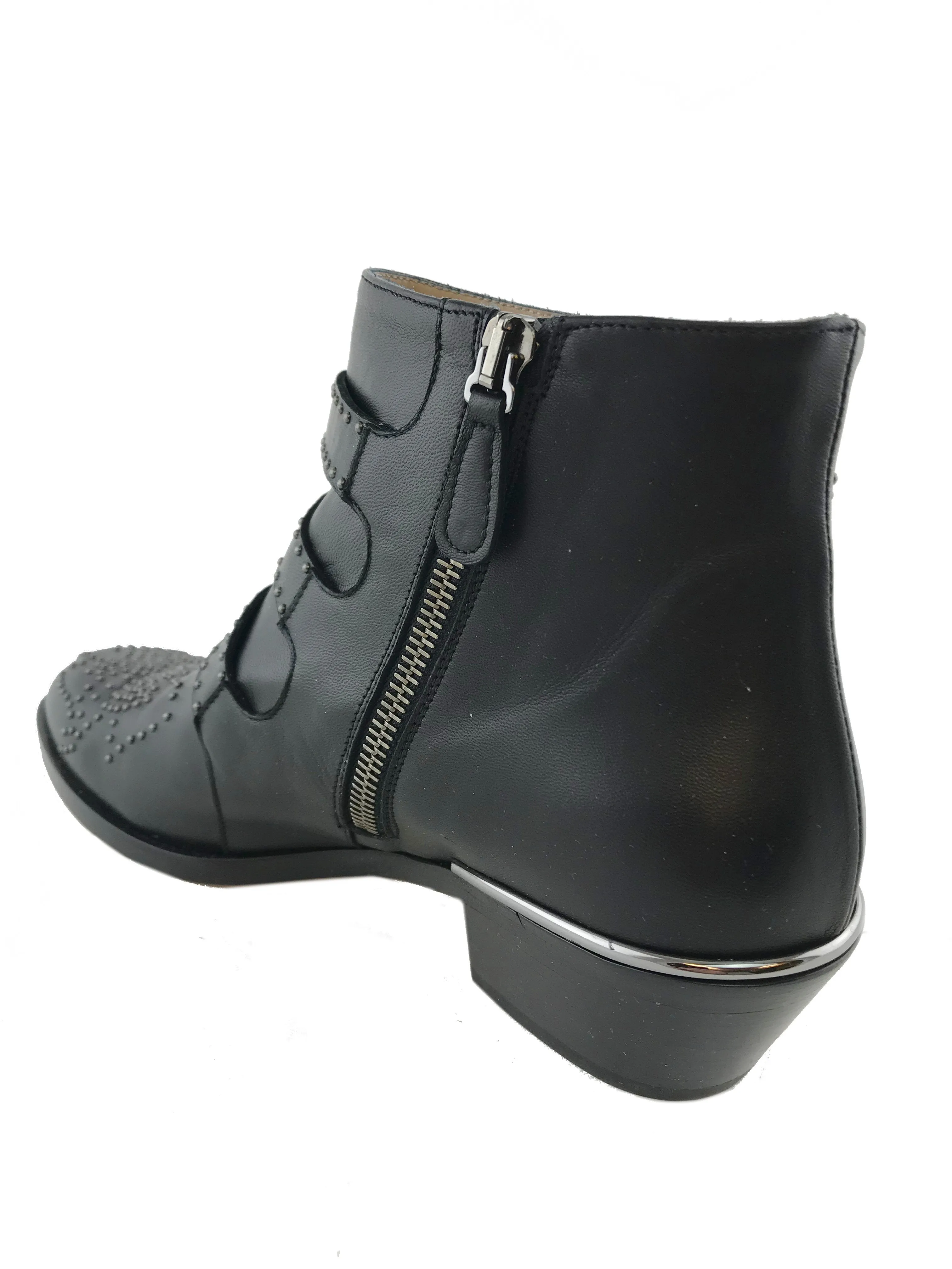 Chloe Suzanna Boot Size 6