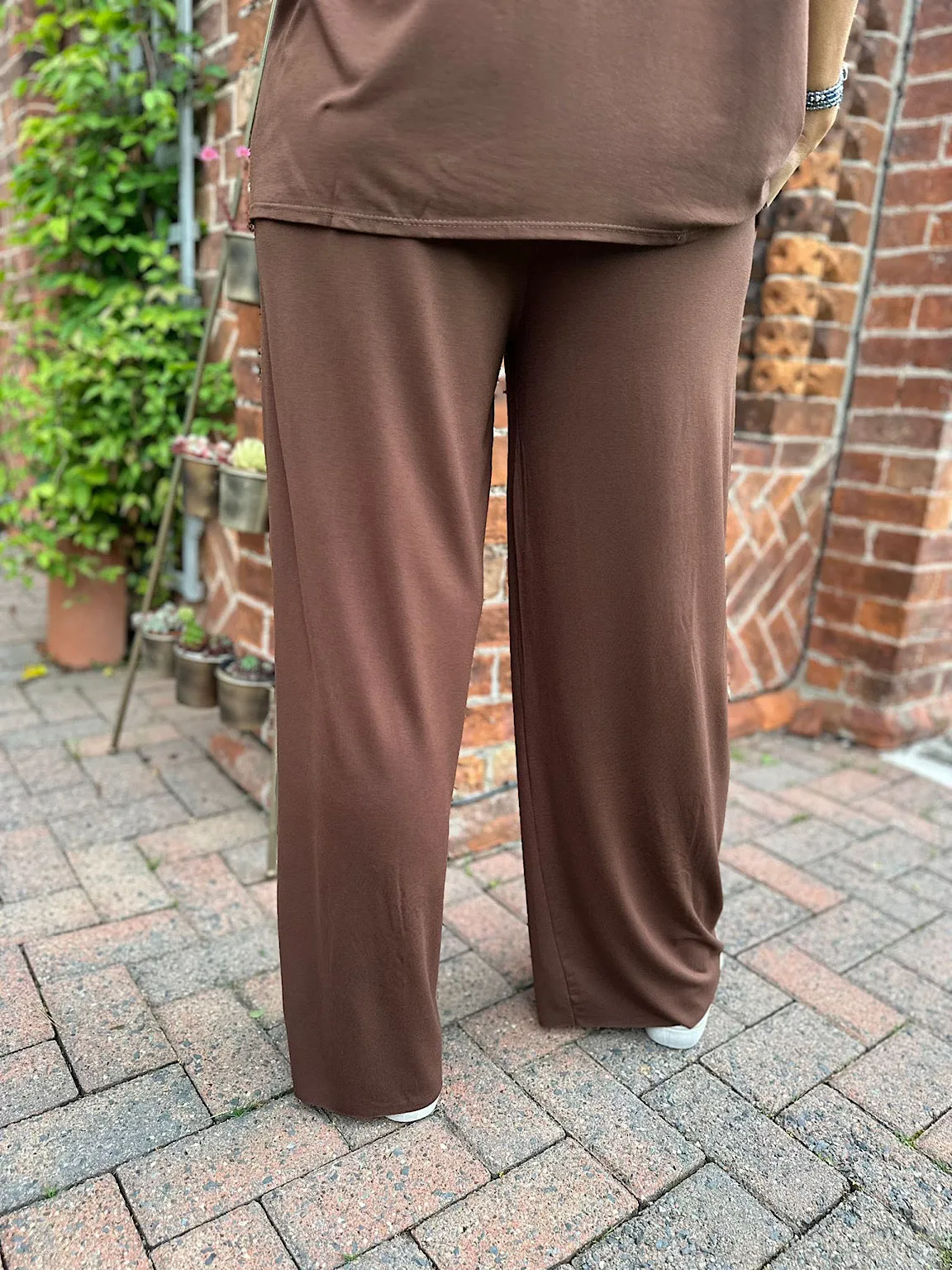 Chocolate Wide Leg Pants Tammy