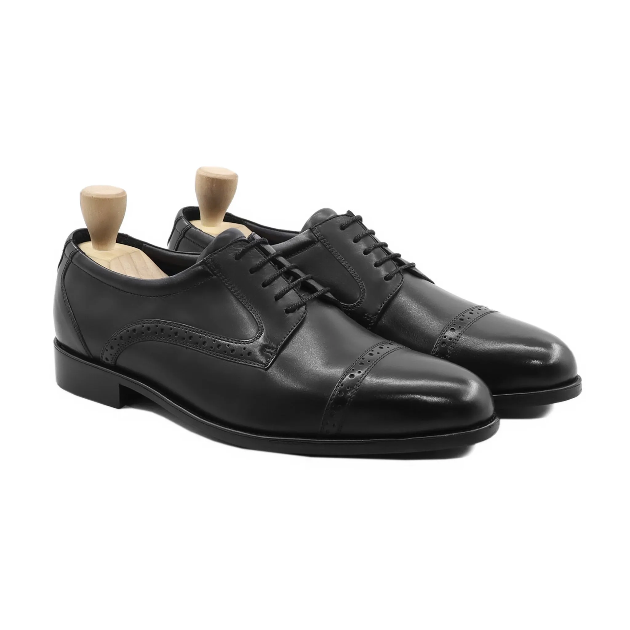 Crispin black derby shoes for men - Shop now and save big!