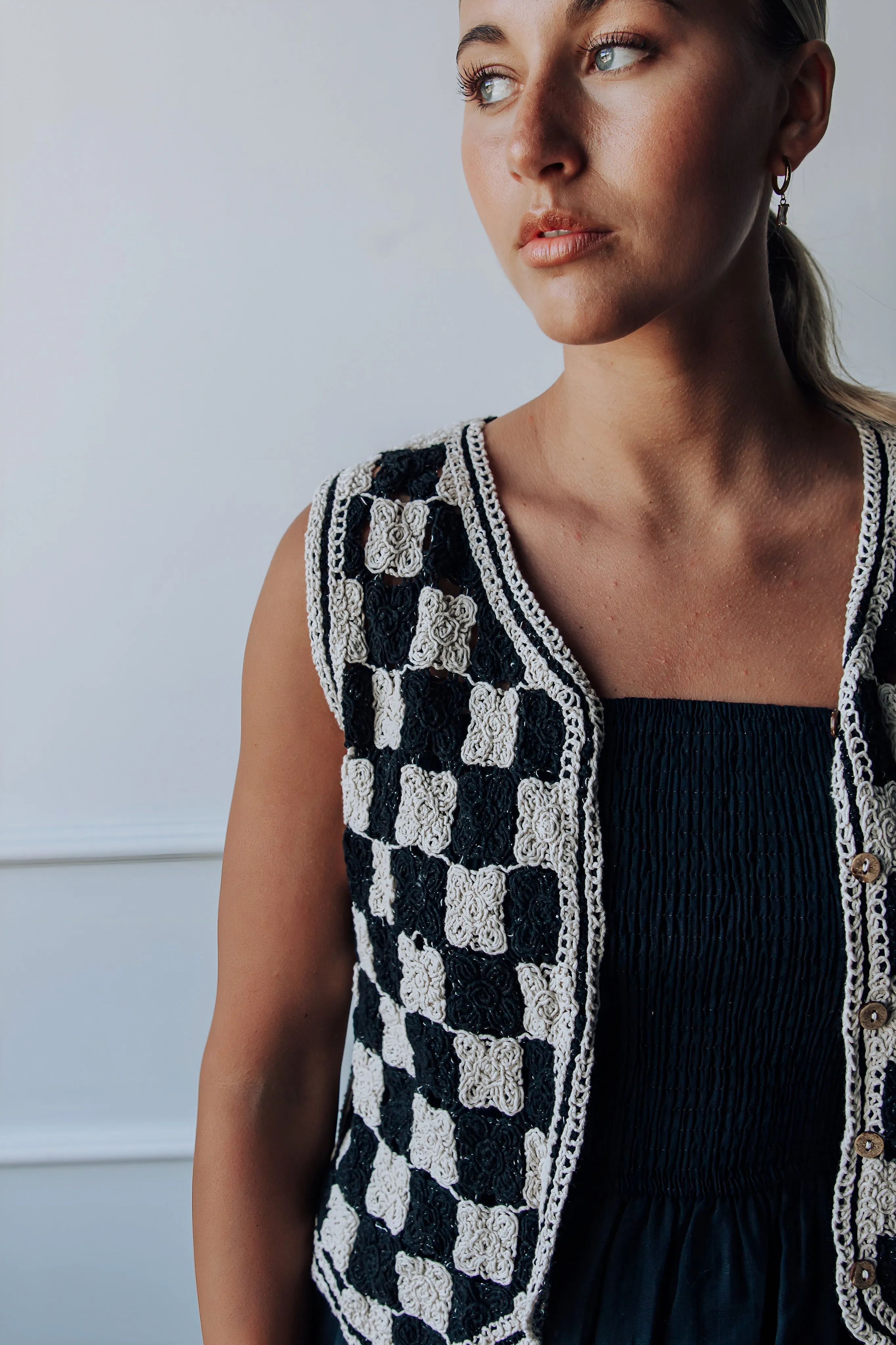 Crochet Checkered Vest made of Cotton