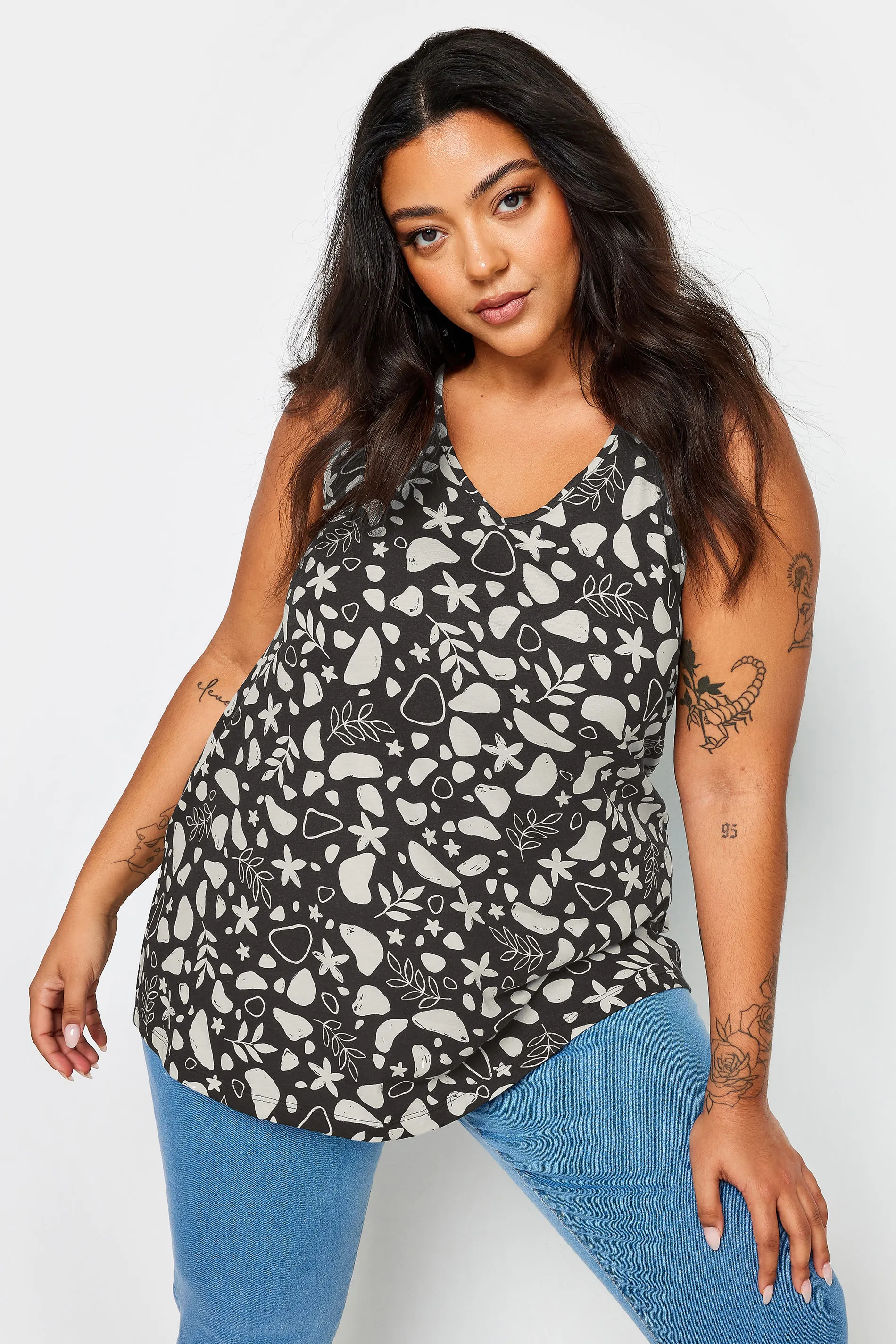 Curve Black Tropical Print Vest Top by YOURS