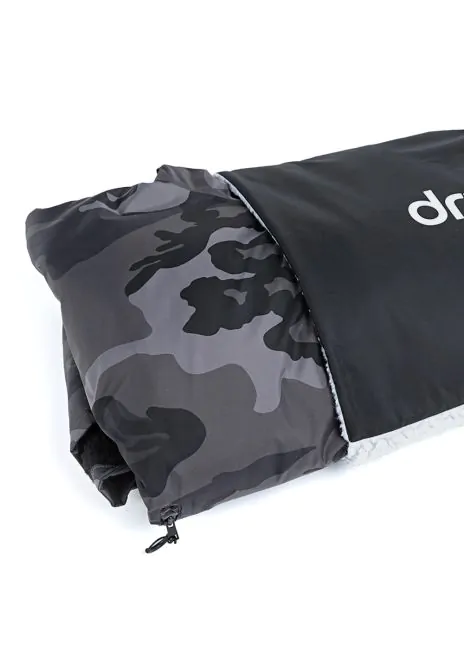 Dryrobe Fluffy Cushion Cover Black Camo