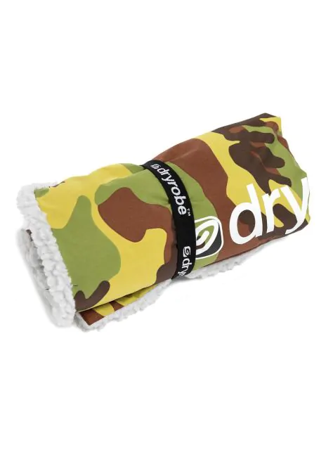 Dryrobe Fluffy Cushion Cover Camo