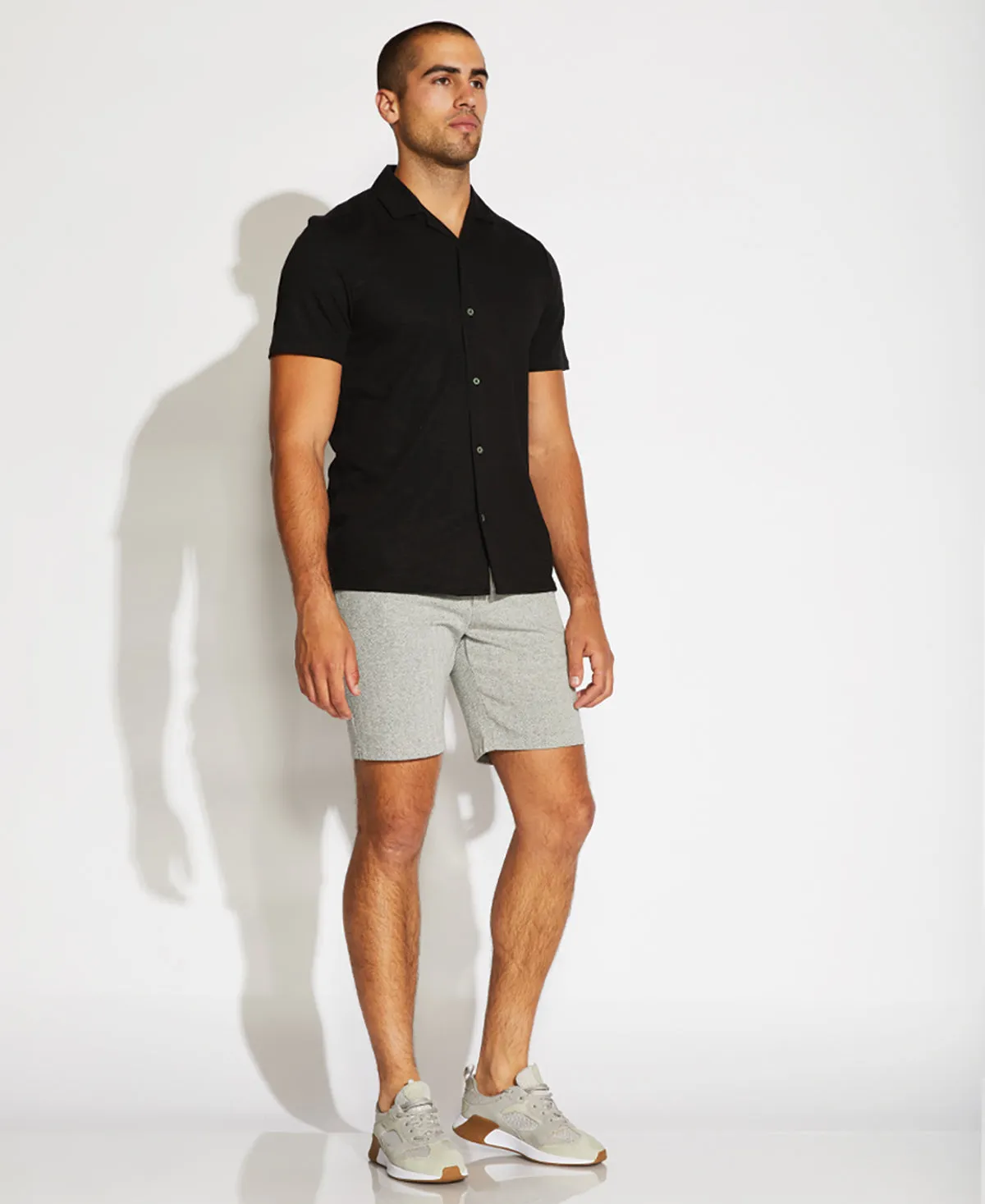 Herringbone Knit Shorts (Black)