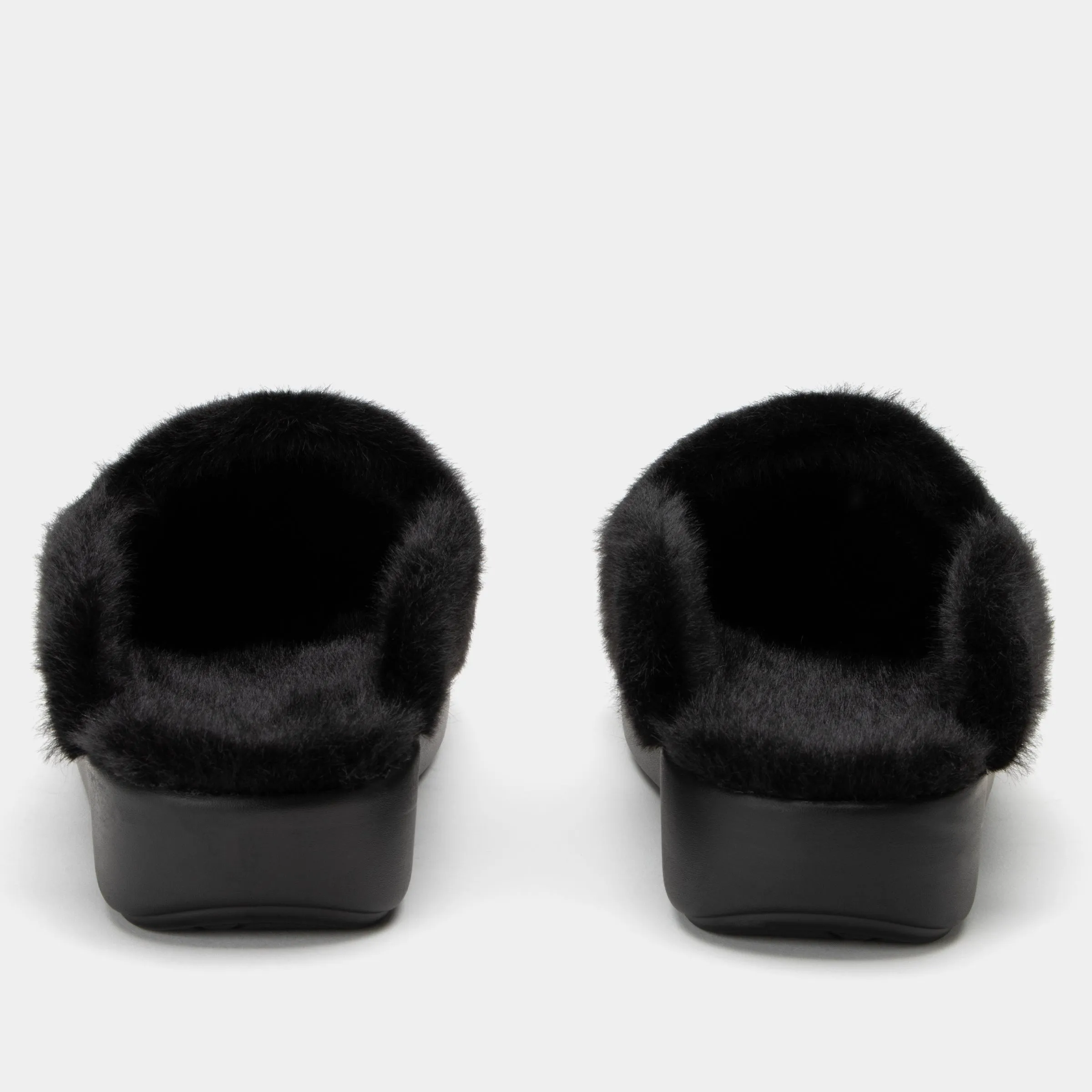 Leisurelee 2 black slipper: get it now