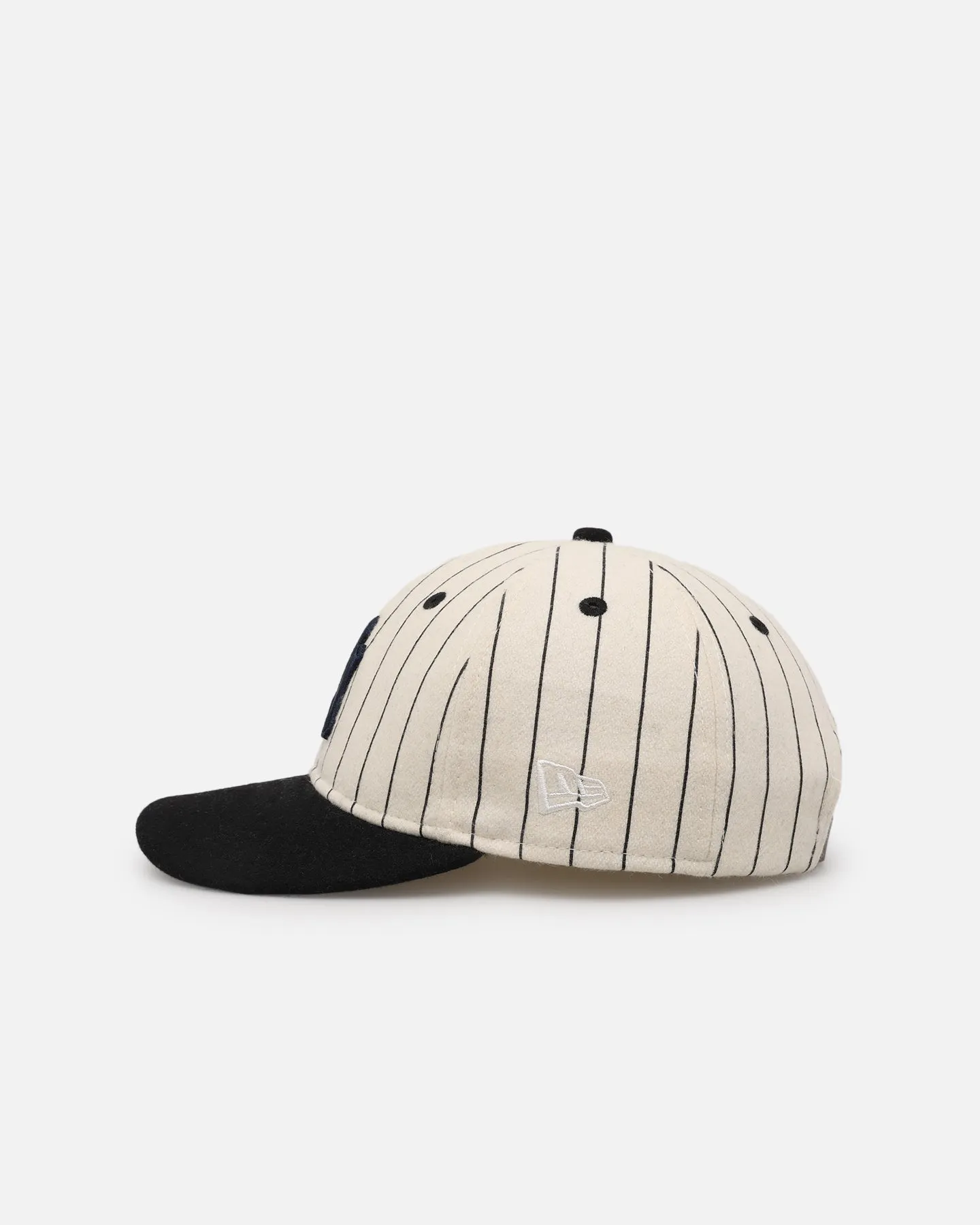 New York Yankees 9FIFTY retro crown strapback - off white/black - buy now