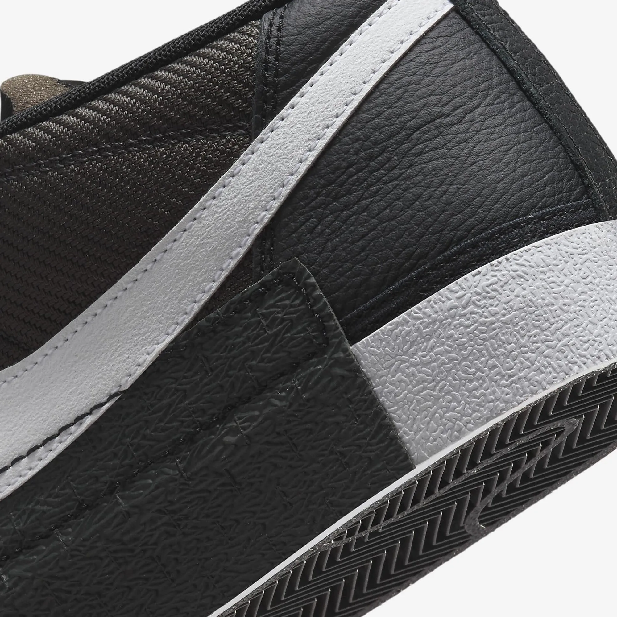 Nike Blazer Low Pro Club Black White Anthracite