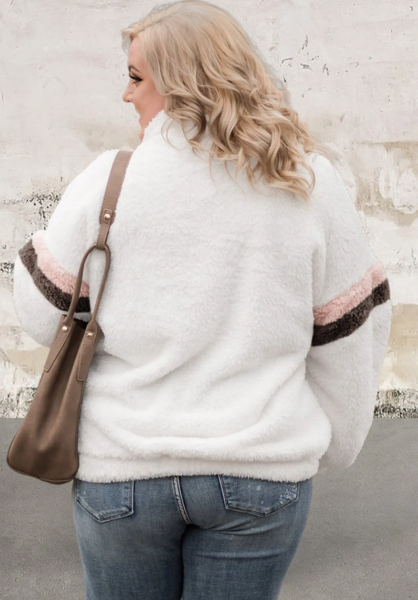 Sherpa Sweatshirt - Long Sleeve Pullover