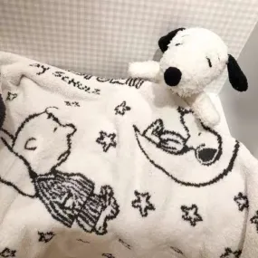 Snoopy and Charlie nap blanket - comfortable and stylish option for napping.