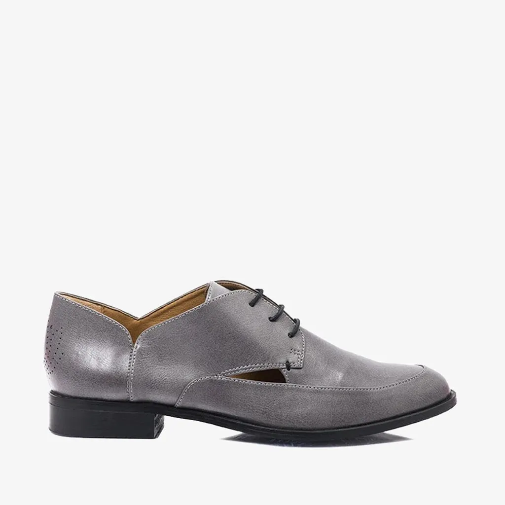 Tilda Grey Derby: find stylish grey derby shoes