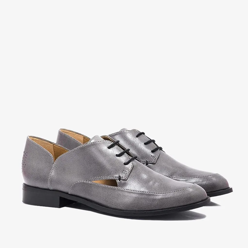 Tilda Grey Derby: find stylish grey derby shoes