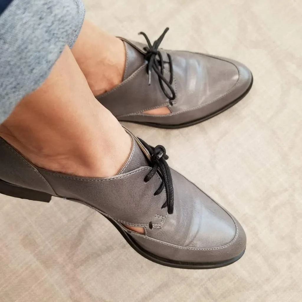 Tilda Grey Derby: find stylish grey derby shoes