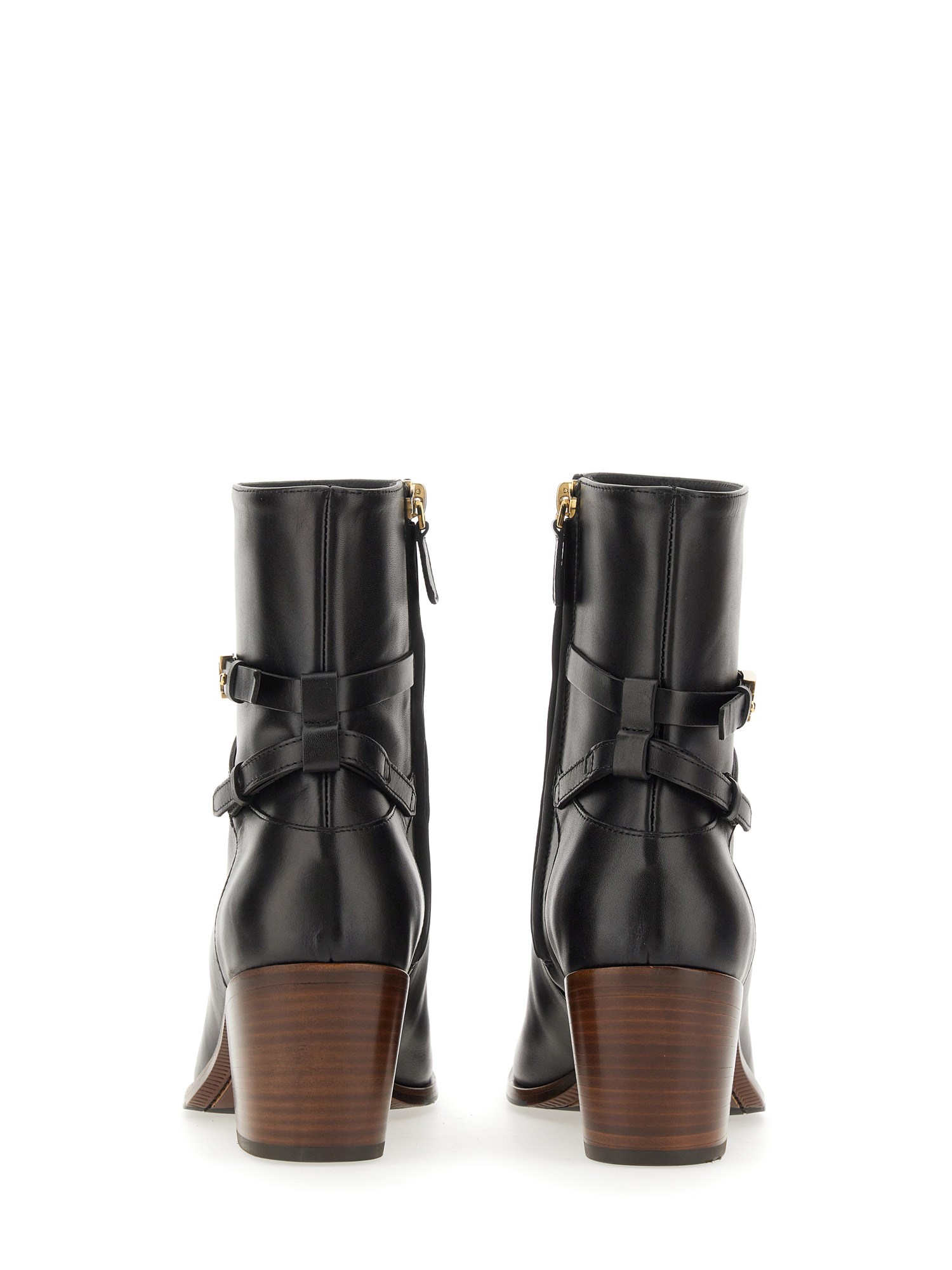 Tod's logo leather boot