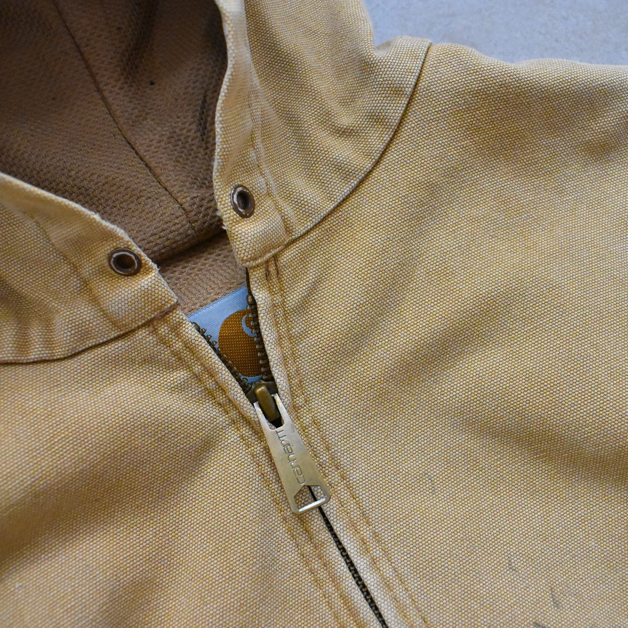 Vintage Carhartt Beige Active Hoodie Jacket - L