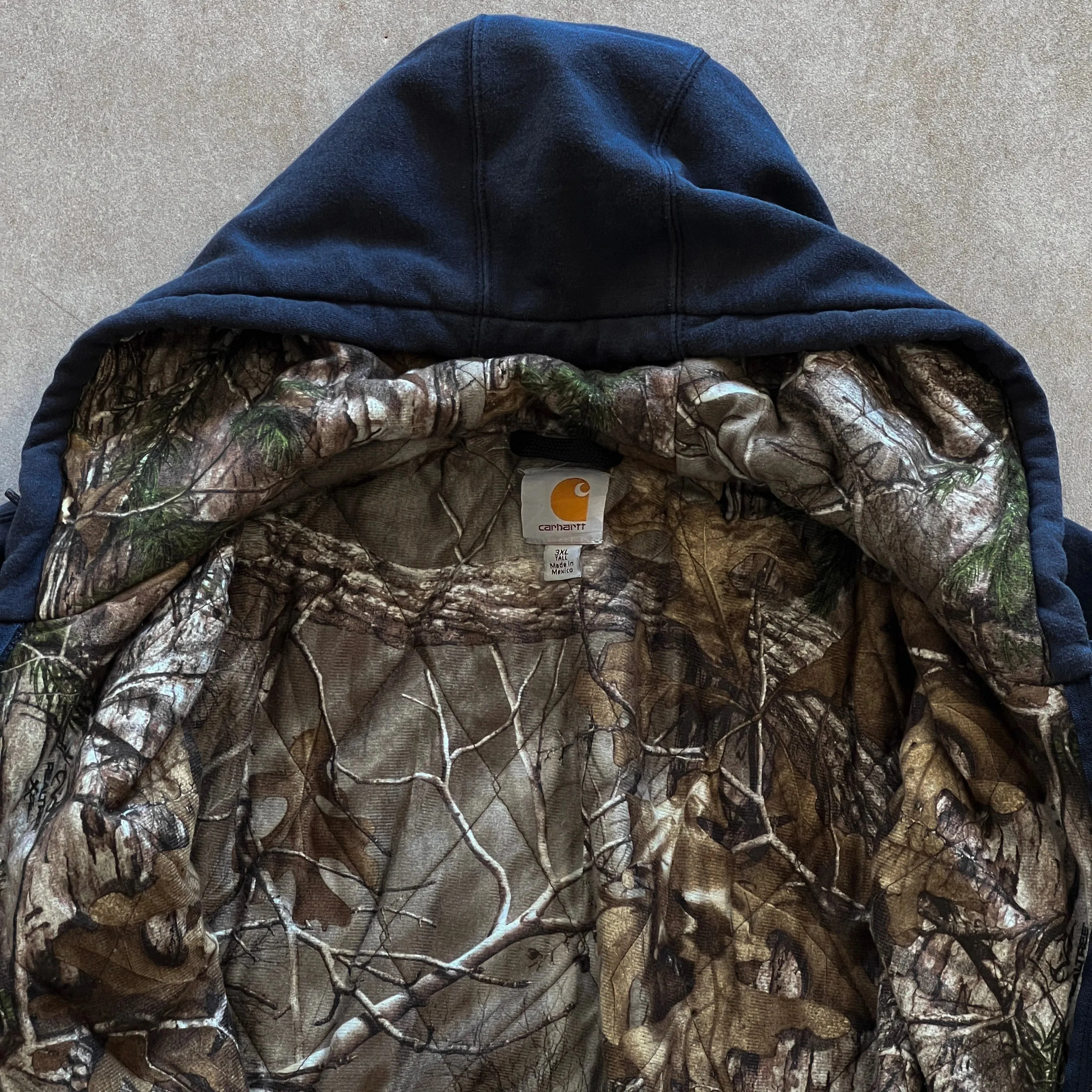 Vintage Carhartt Camo Zipper Hoodie - 3XL